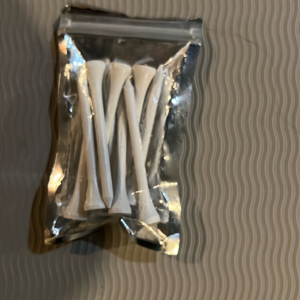 Golf tees